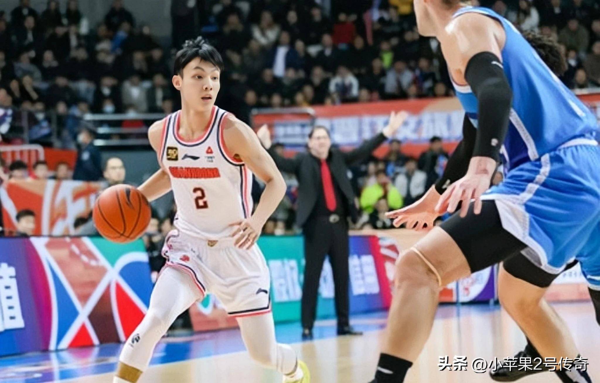 福建男篮以微弱优势逆转山东队，创造奇迹